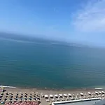 Rana Hedhun Shëngjin