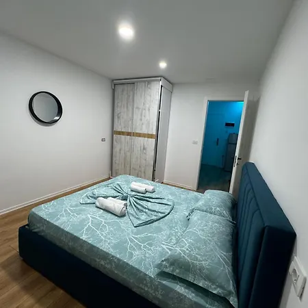 Rana Hedhun * Shëngjin